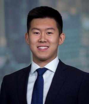 Michael Li Headshot 